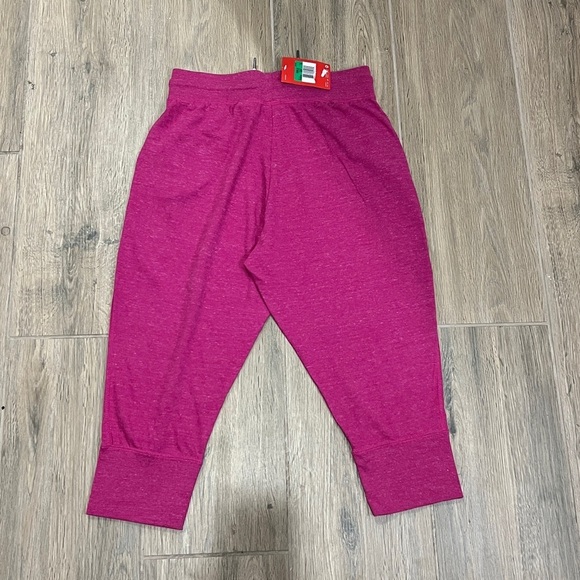 Nike Sweat Pants Joggers Capri Girls Size Xl or Women’s Size Small Pink NWT - Picture 10 of 11